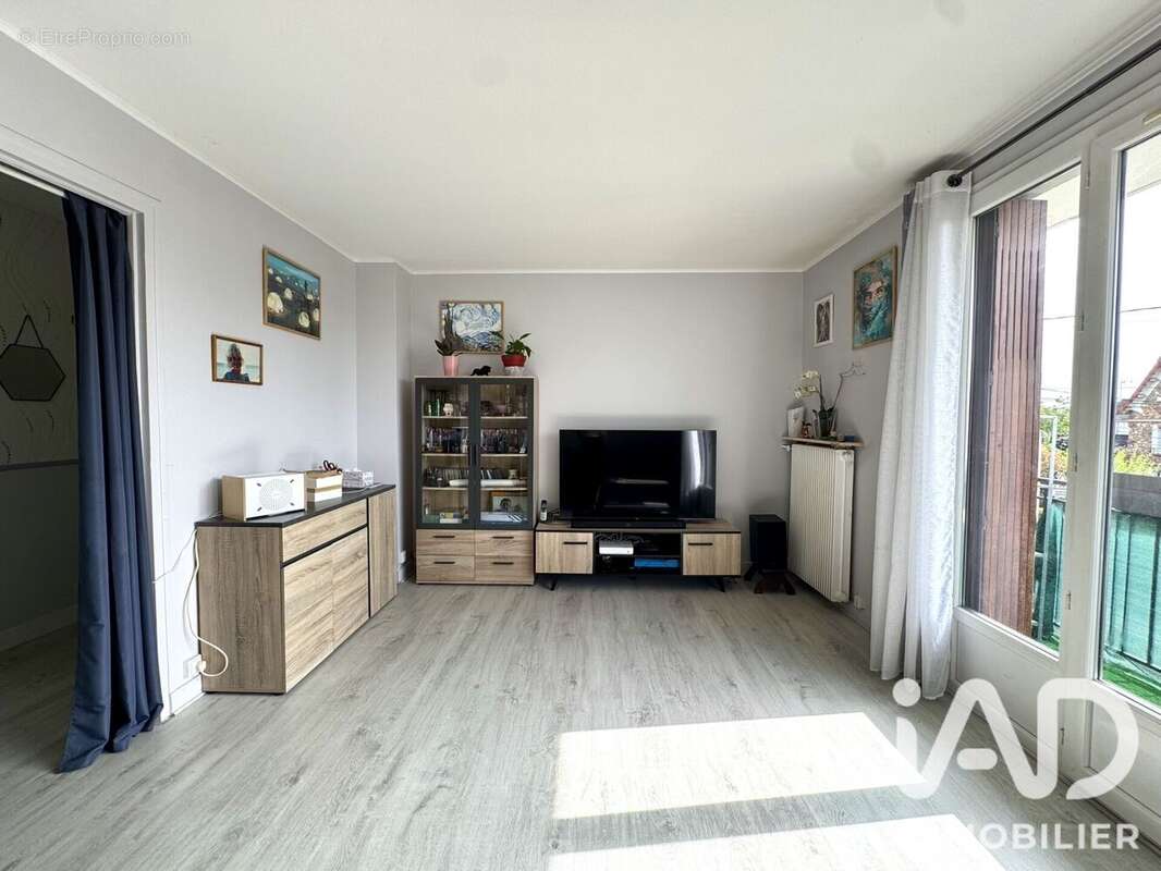 Photo 3 - Appartement à SAINT-MICHEL-SUR-ORGE