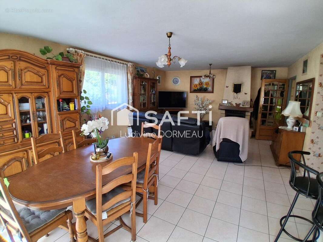 Photo 5 - Maison à CALLAC