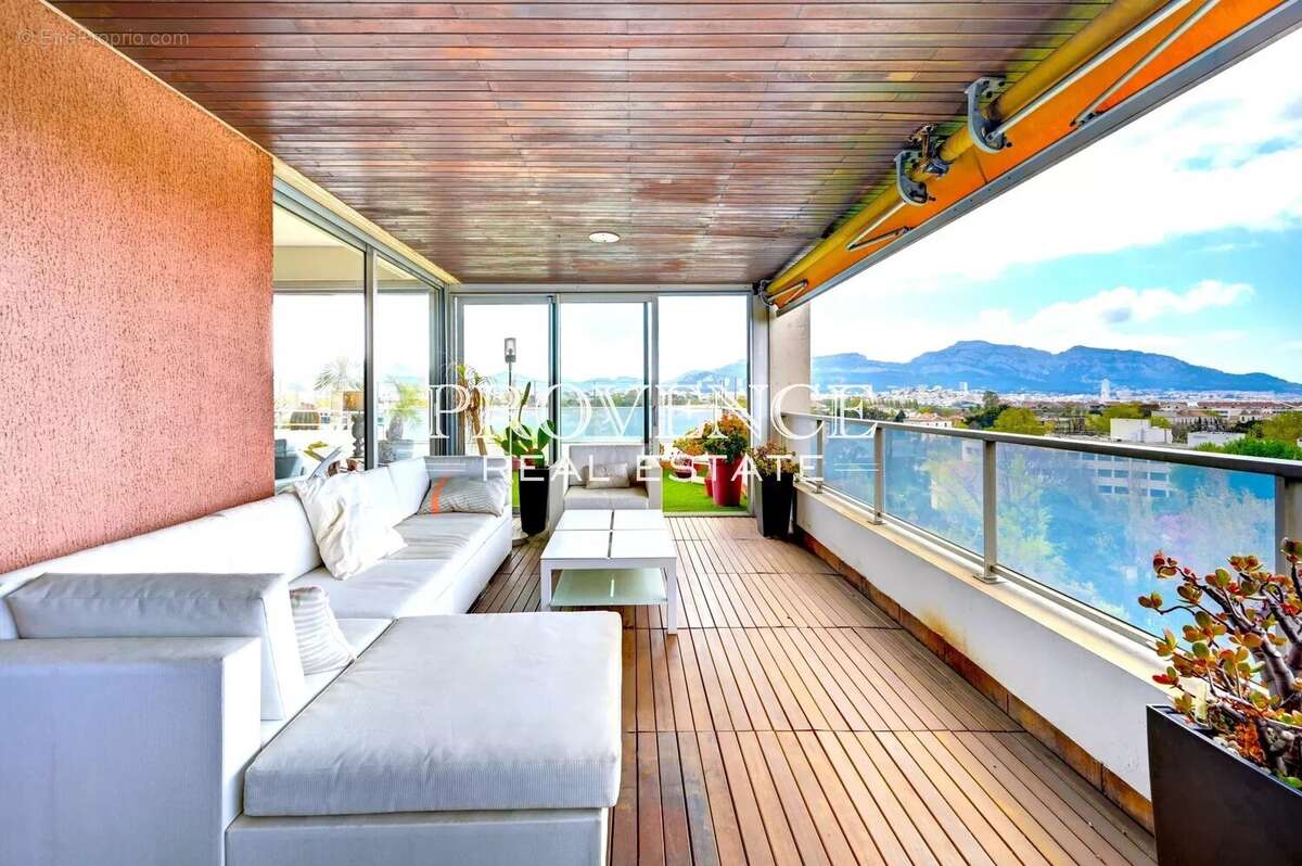 Appartement à MARSEILLE-8E