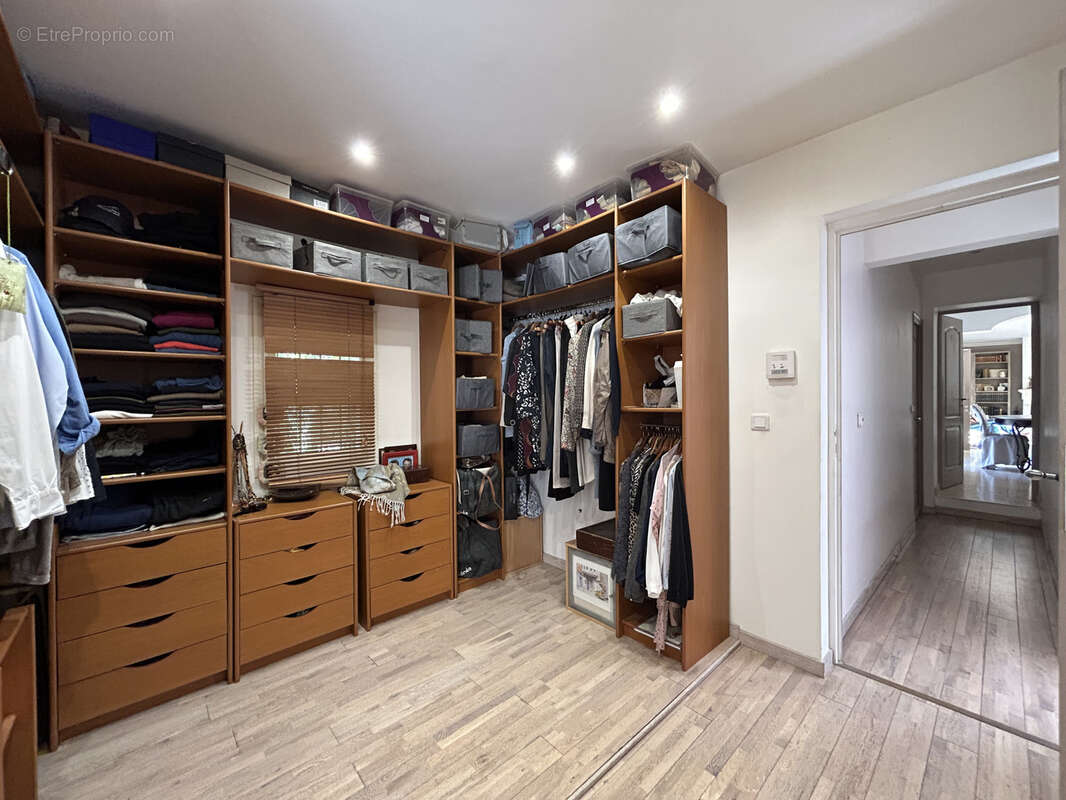 Maison à LA BOUILLADISSE