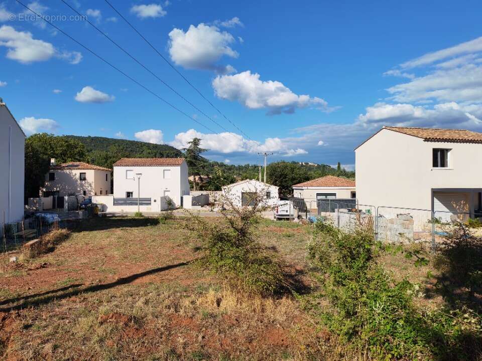 Terrain à LE CANNET-DES-MAURES