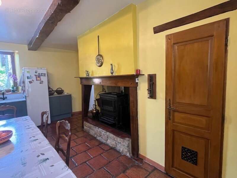 PLAISANCE (32): SANS TRAVAUX, MAISON XVIIIs restaurée avec élégance SUR 240M2 habitables, 6600m2 de jardin,géothermie,  puits, g - photo 20