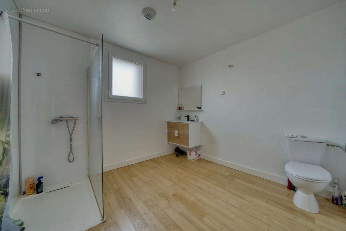 Maison à SAINTE-MEME