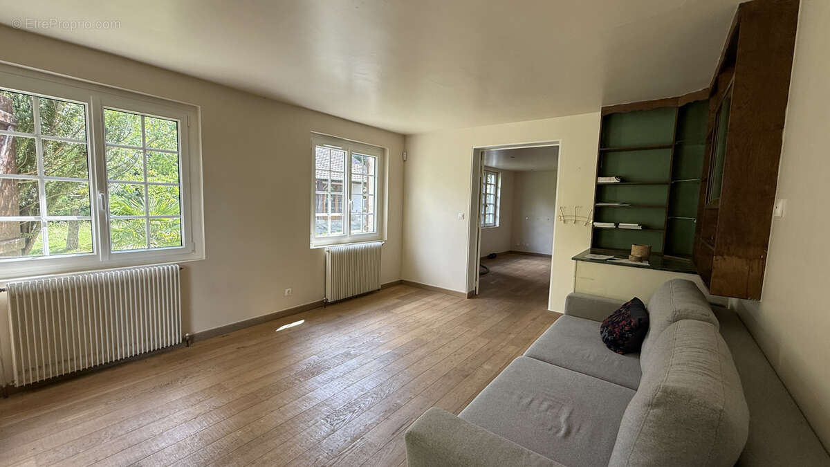 Maison à GARANCIERES