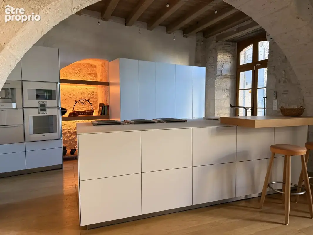château d'exception au cœur d'un village historique - photo 7