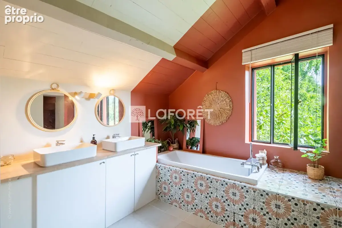 Maison La Celle Saint Cloud 7 pièces - 219 m2 habitables (310m² utiles) - photo 11
