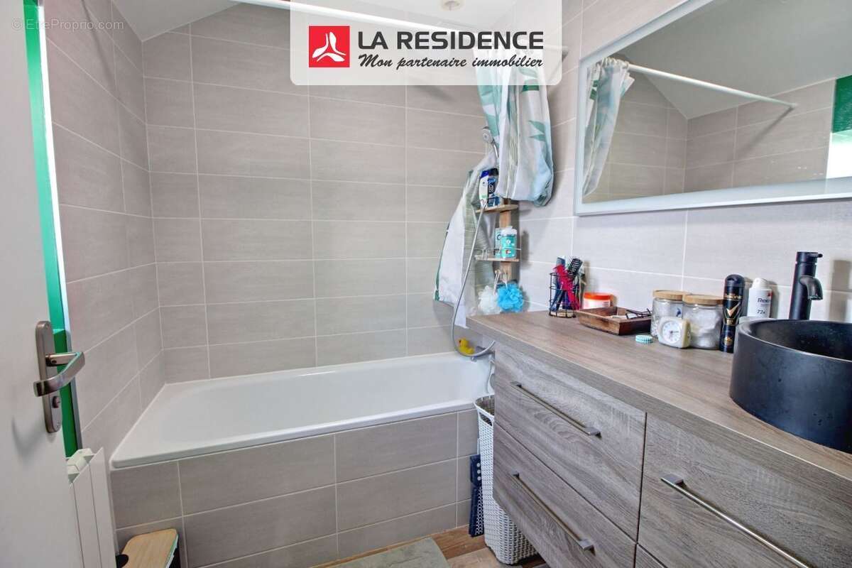 Appartement à MANTES-LA-VILLE