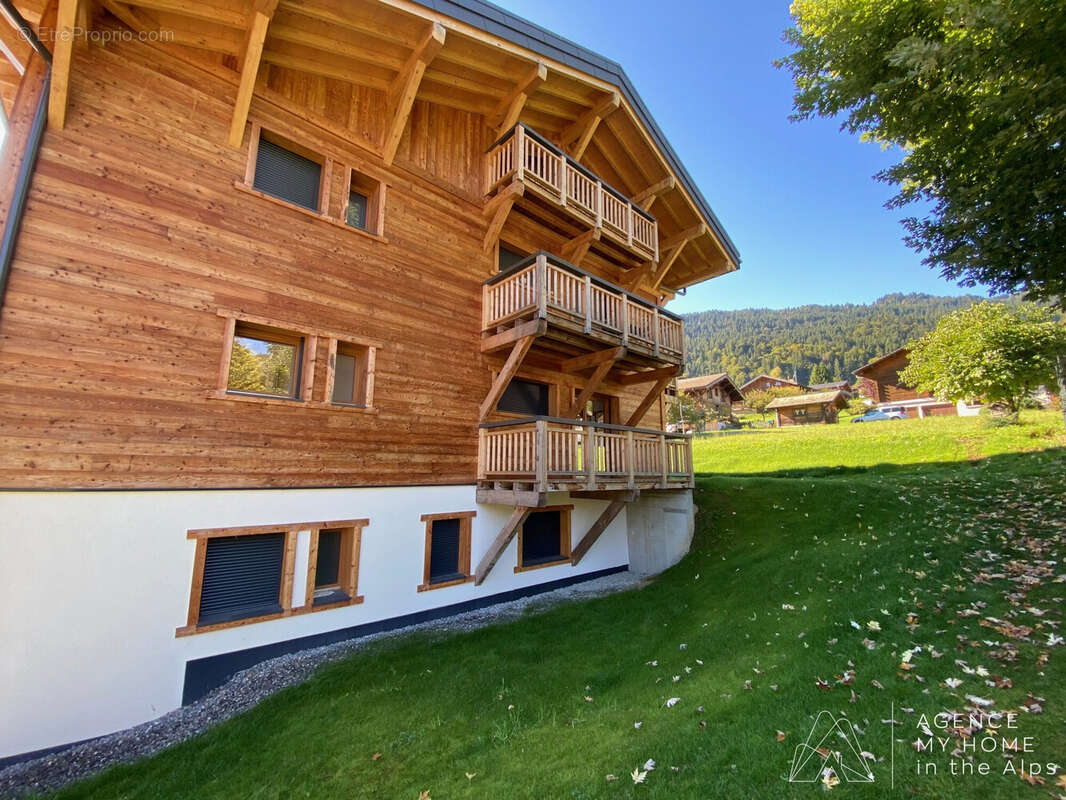 Appartement à ESSERT-ROMAND