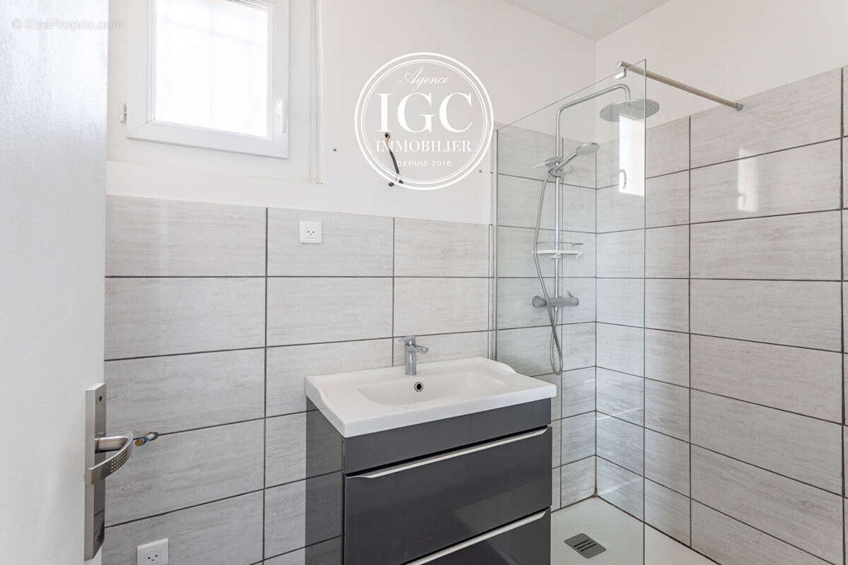 Maison à SAUSSET-LES-PINS