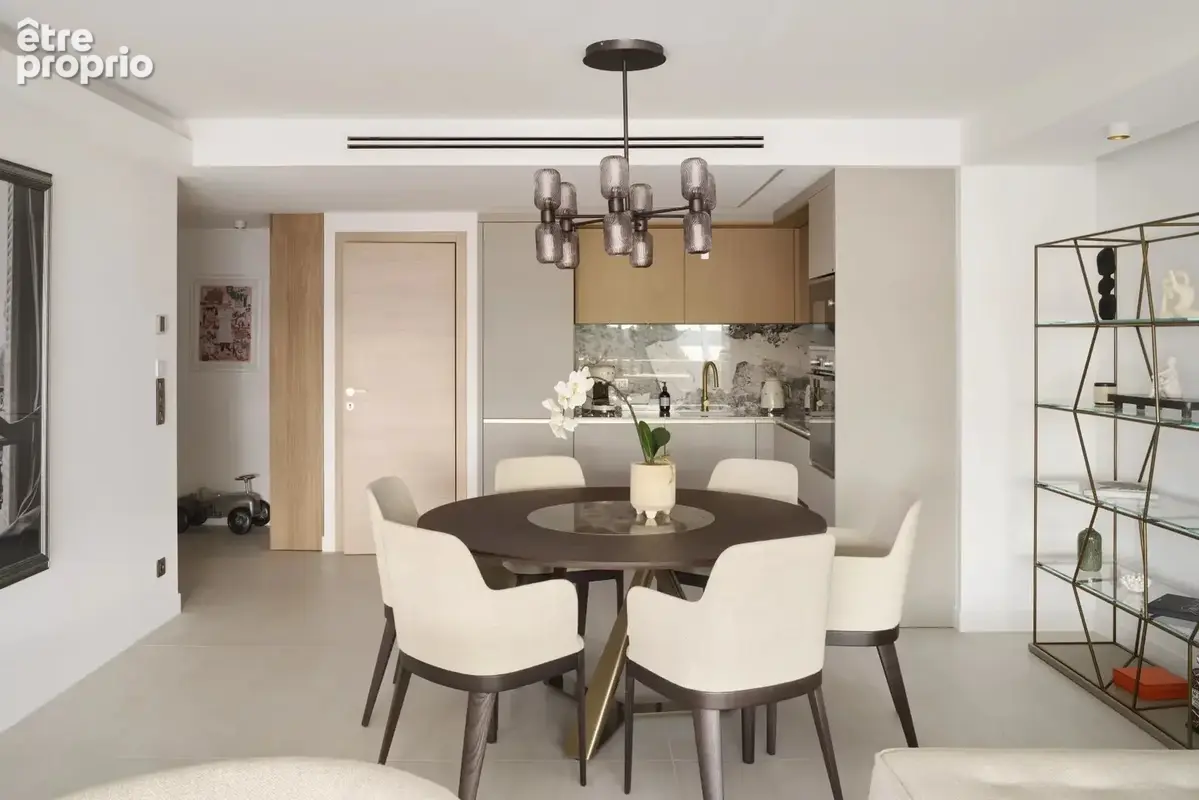 A vendre à Cannes Résidence de Standing - Vue Mer - Magnifique  4 pièces de 100 m² - photo 3