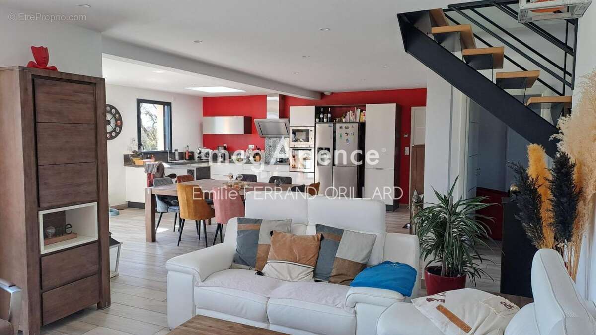Maison à POUANCE