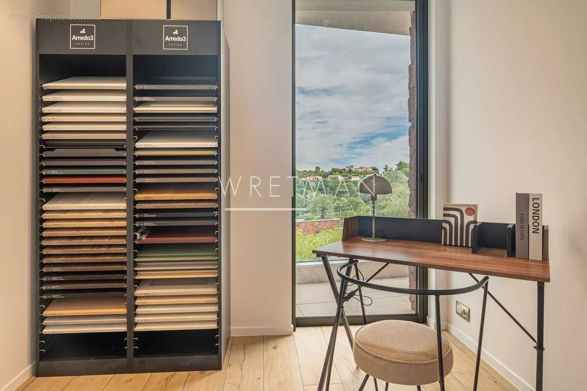 Appartement à LES ADRETS-DE-L'ESTEREL