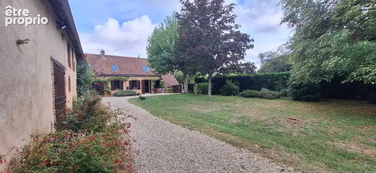 A 15mn de l'a5, maison de charme et authenticite, 5/6 chambres, grange, dependances sur son terrain  de 2963m2 - photo 2