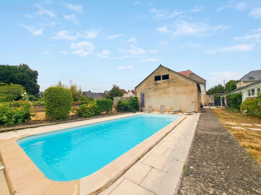 Maison 220m² à châtellerault - photo 11