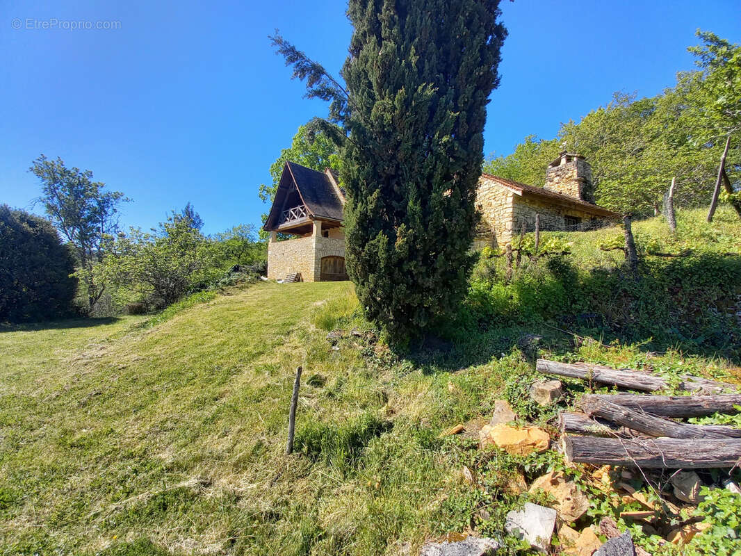 Maison à ALLAS-LES-MINES