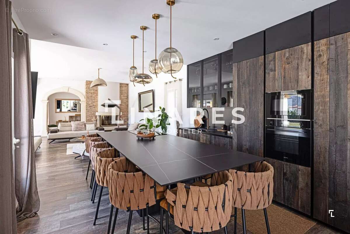 Maison à MARSEILLE-11E