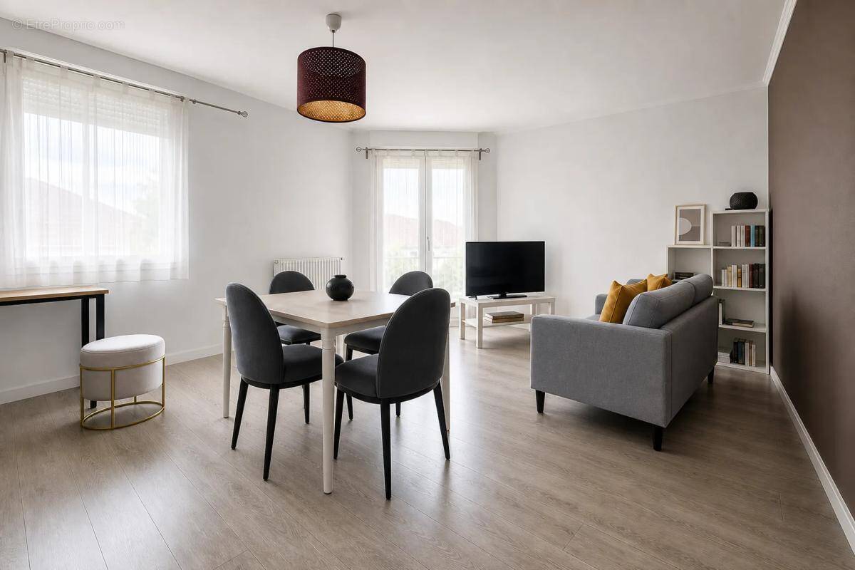 Appartement à SAINT-PIERRE-DU-PERRAY