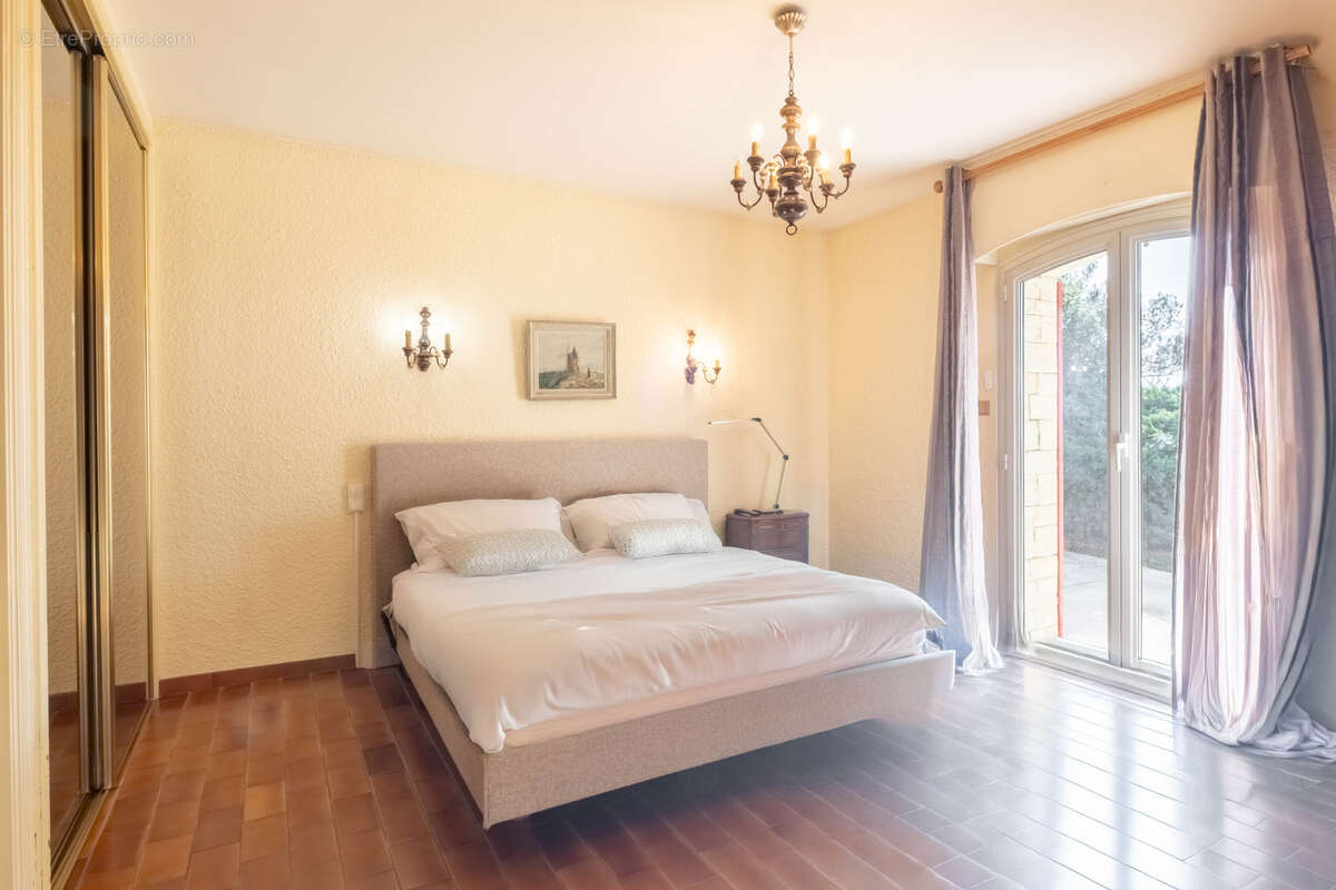 Maison à BEAUMES-DE-VENISE