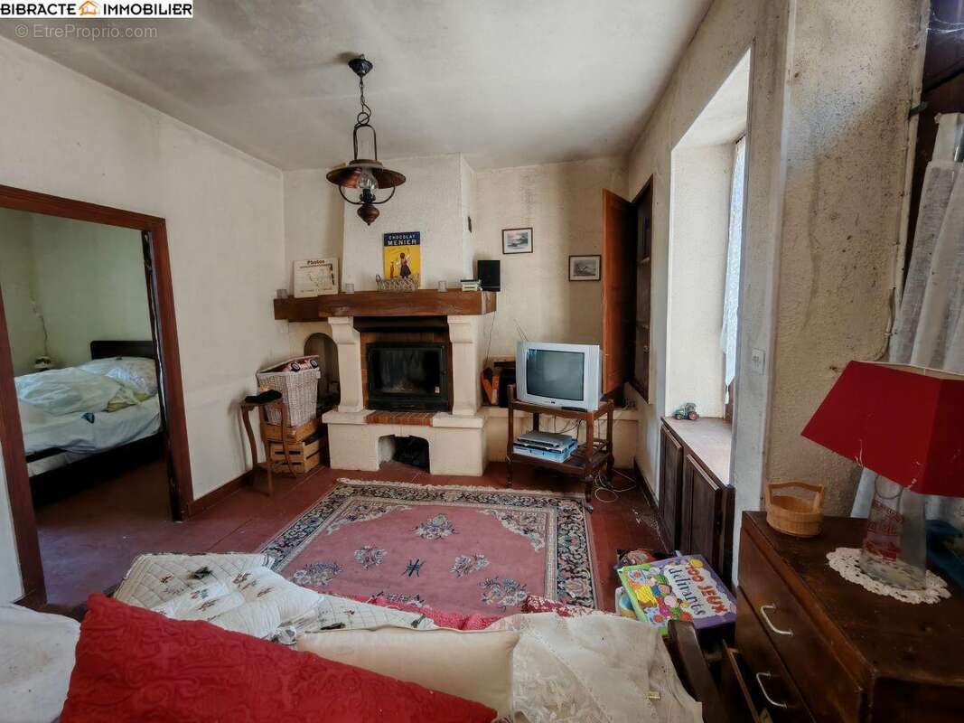 n°2 - Maison à SEMELAY