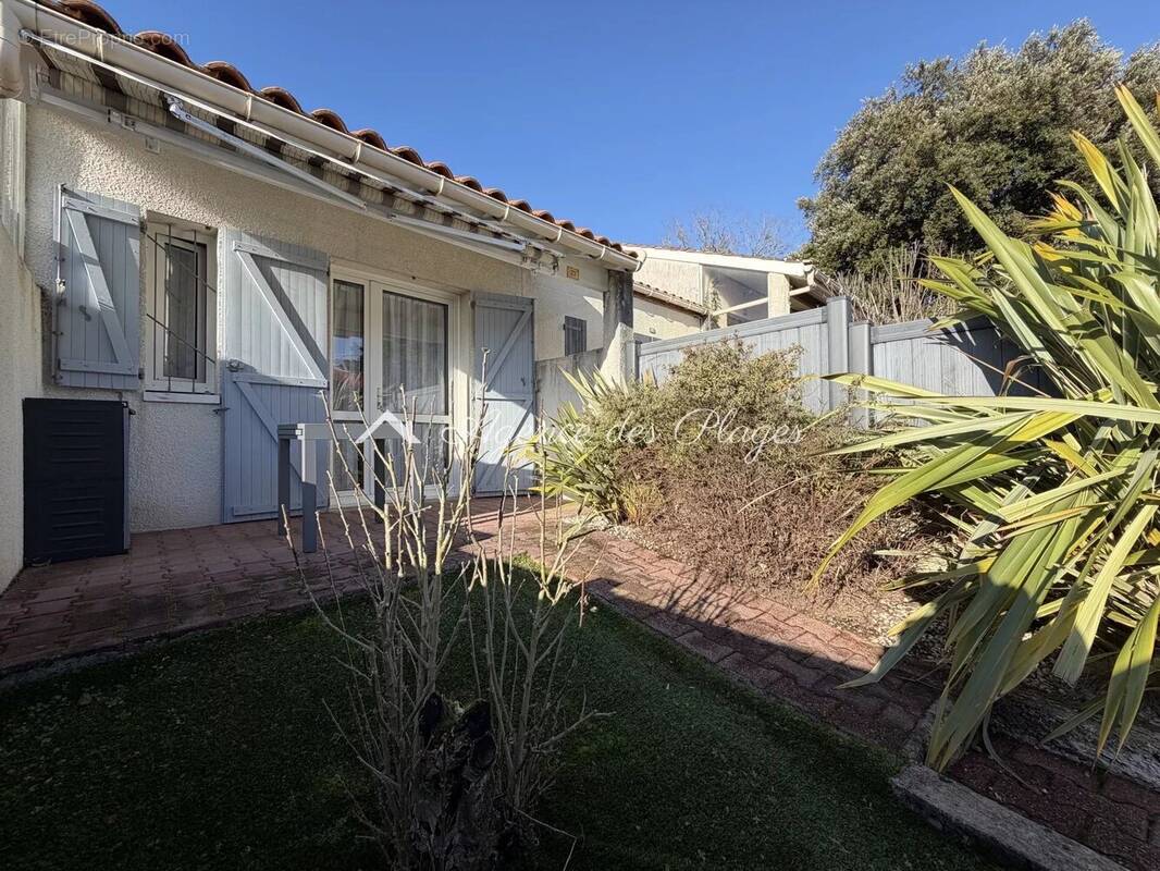 Maison à MESCHERS-SUR-GIRONDE