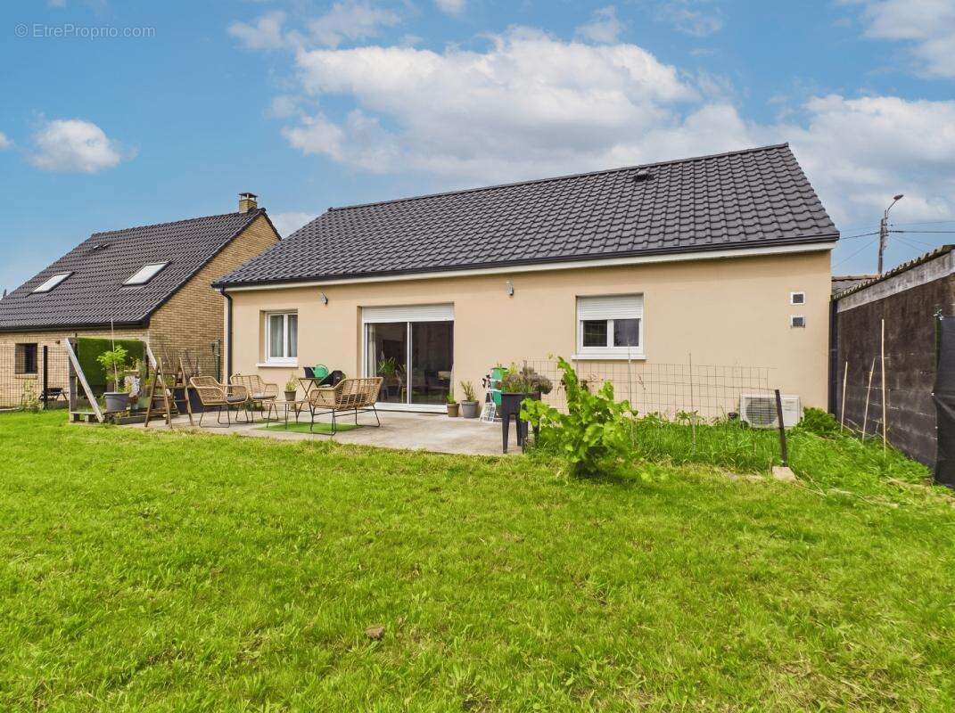 Maison 78 m² à Hergnies  - photo 12