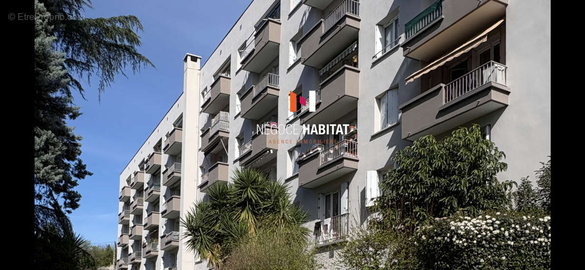 Appartement à NIMES