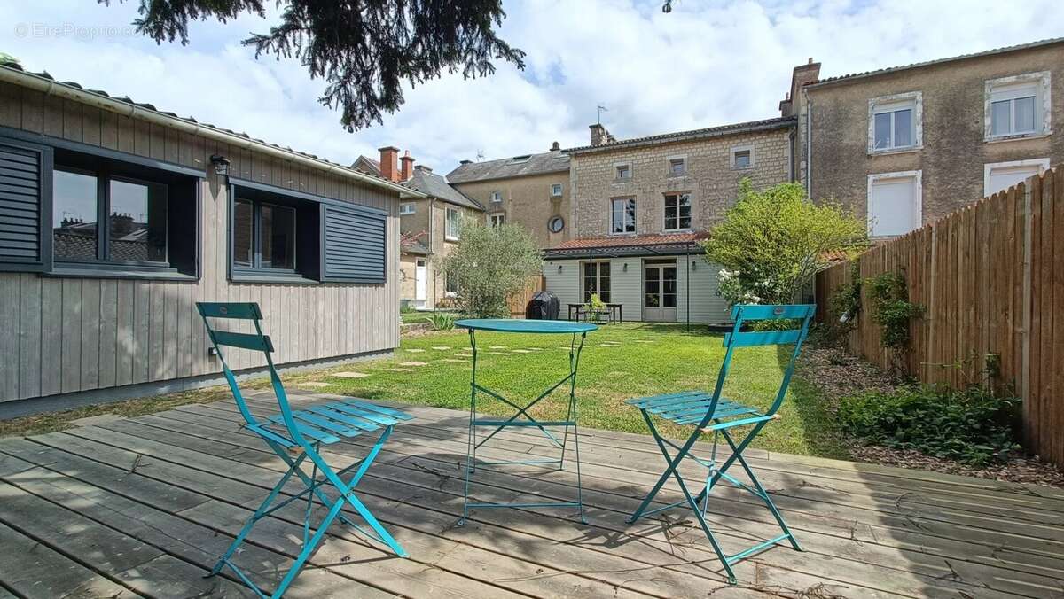 Maison à POITIERS