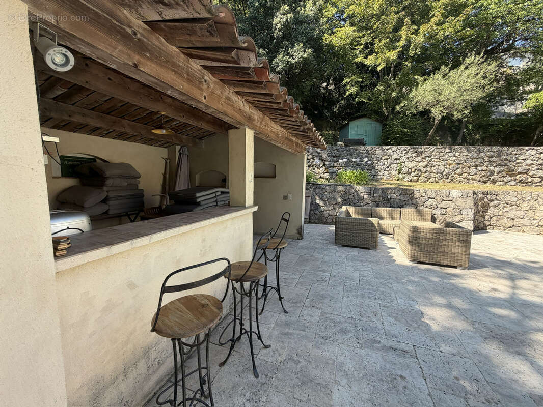 Gattières hauteur résidentiel Villa 4p avec piscine au calme - photo 7