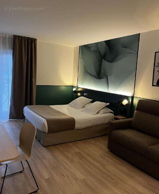 INVESTISSEMENT LOCATIF  MONTEVRAIN  Résidence d'Affaires Résidence du Parc - 6.35 % de rentabilité - photo 3