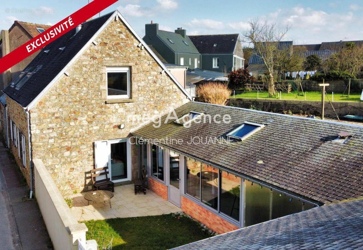 Maison à BEAUMONT-HAGUE