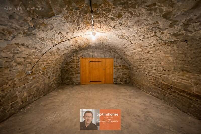 Appartement à LONS-LE-SAUNIER