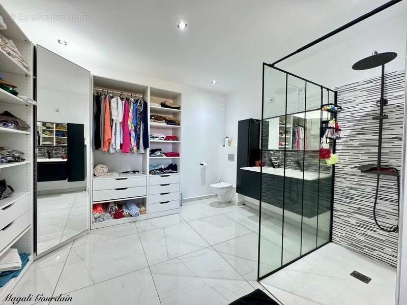 Maison à SAINTE-ANNE