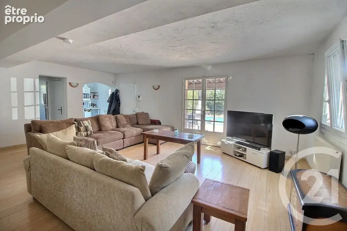 Maison 5 pièces 142 m² à vendre à Mouans-Sartoux (06370) - photo 6