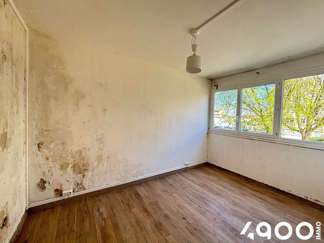 Appartement à RIS-ORANGIS