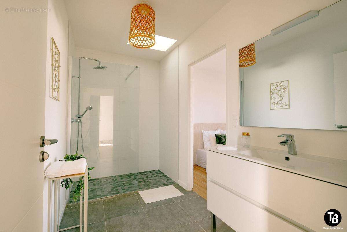 Maison à SAINT-XANDRE