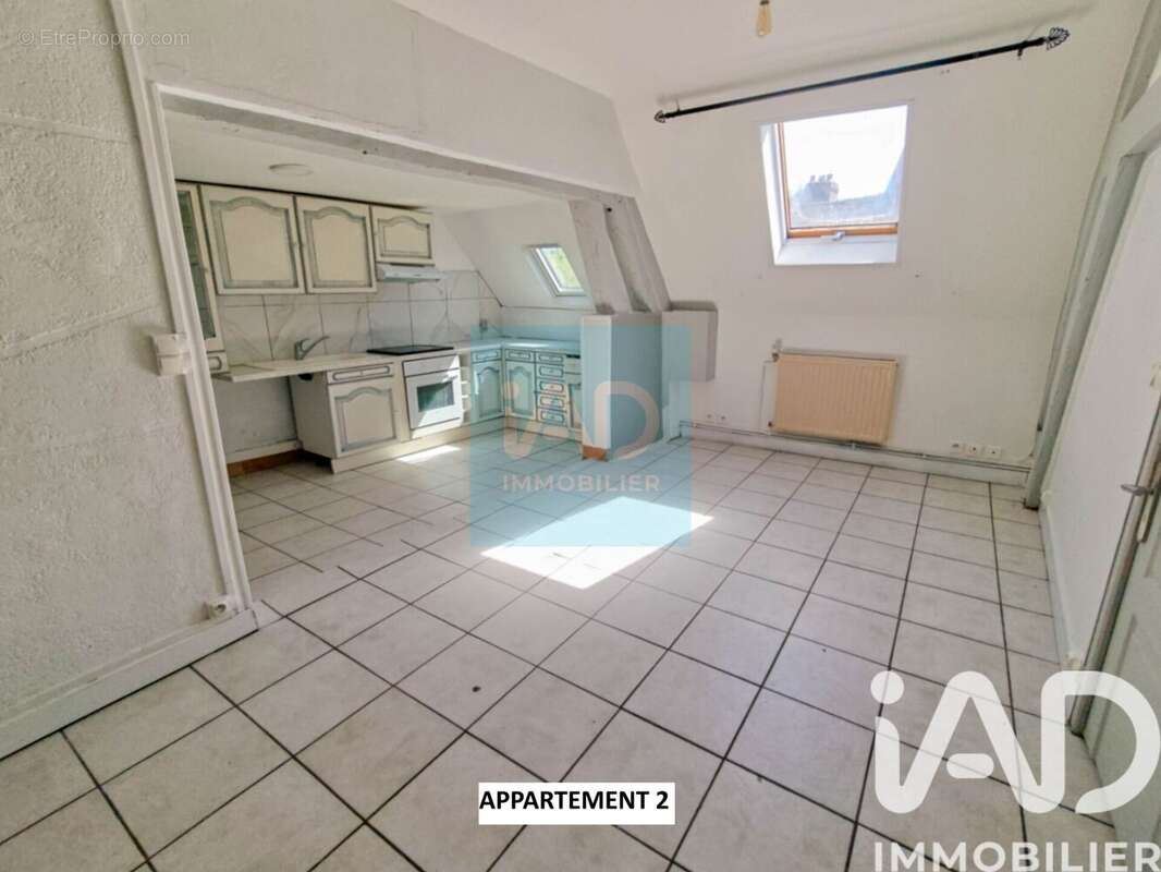 Photo 2 - Appartement à VILLENEUVE-SUR-YONNE