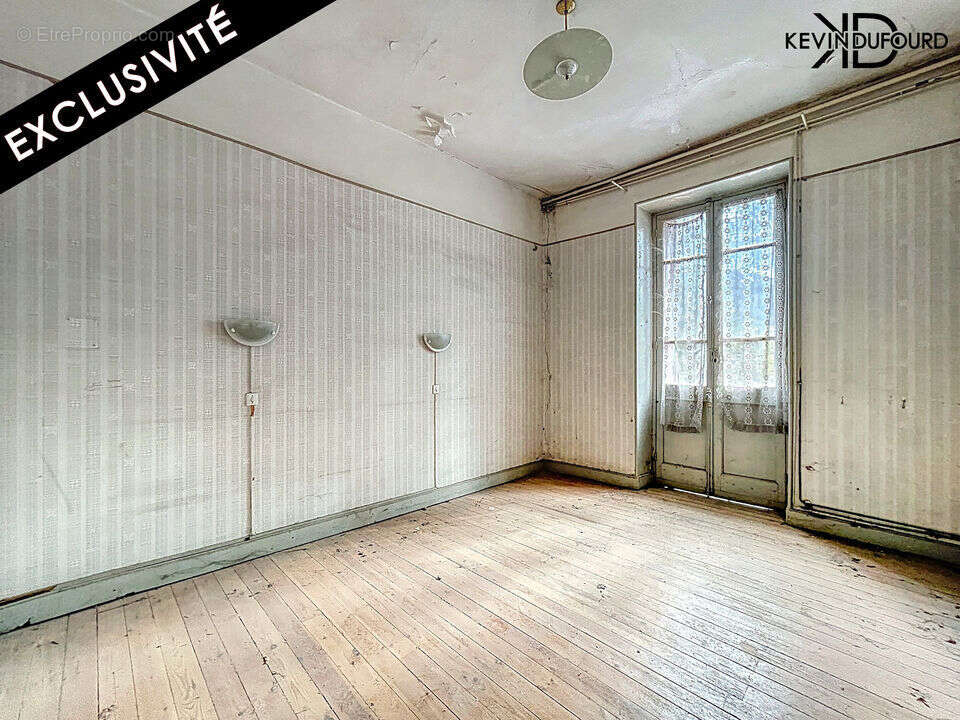 Appartement à VALS-LES-BAINS