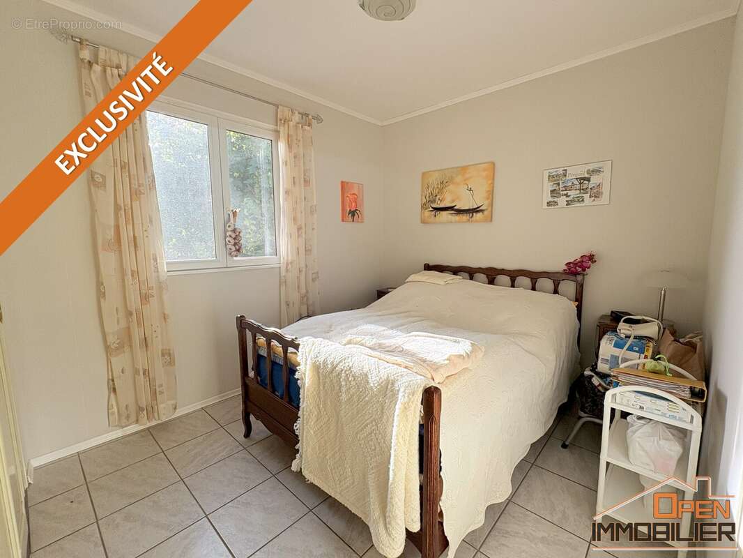 Maison à NADAILLAC-DE-ROUGE