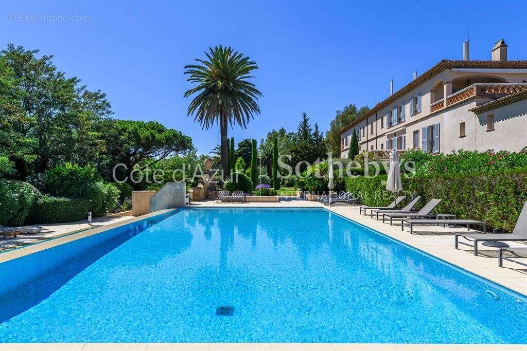 Appartement à SAINT-TROPEZ