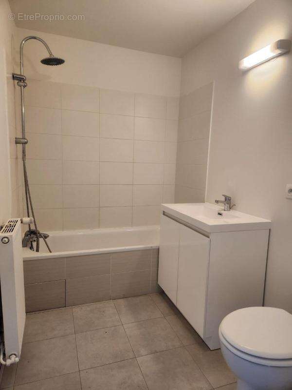 Appartement à VETRAZ-MONTHOUX