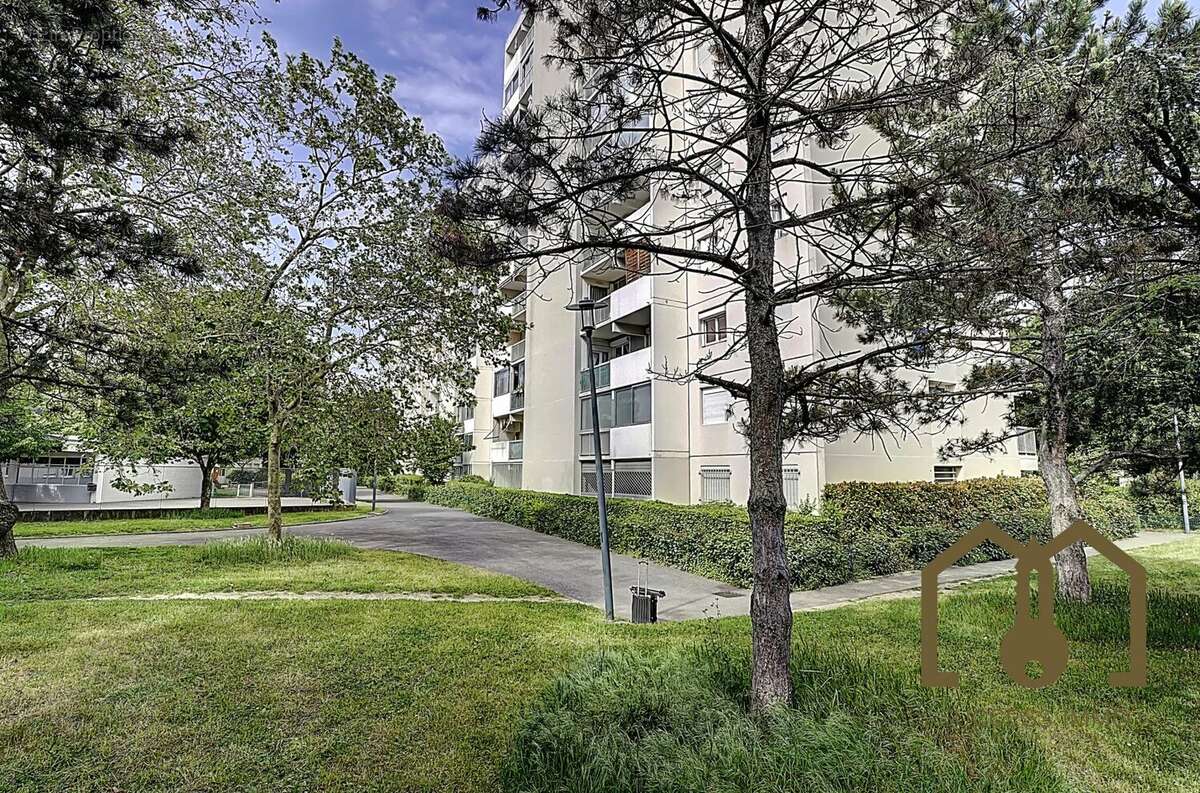 Appartement à VAULX-EN-VELIN