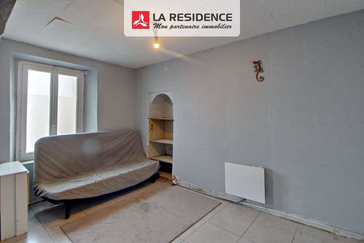 Maison à LA CHAPELLE-REANVILLE