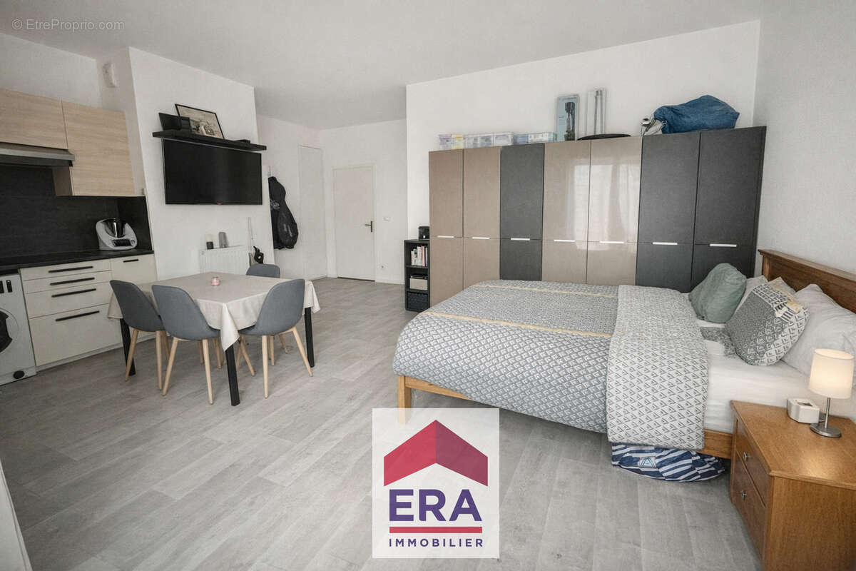 Appartement à SARTROUVILLE