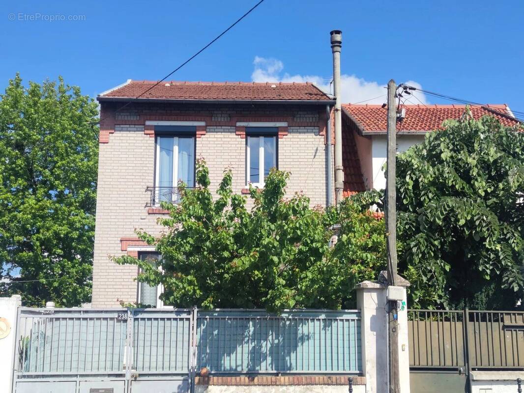 Maison à COLOMBES
