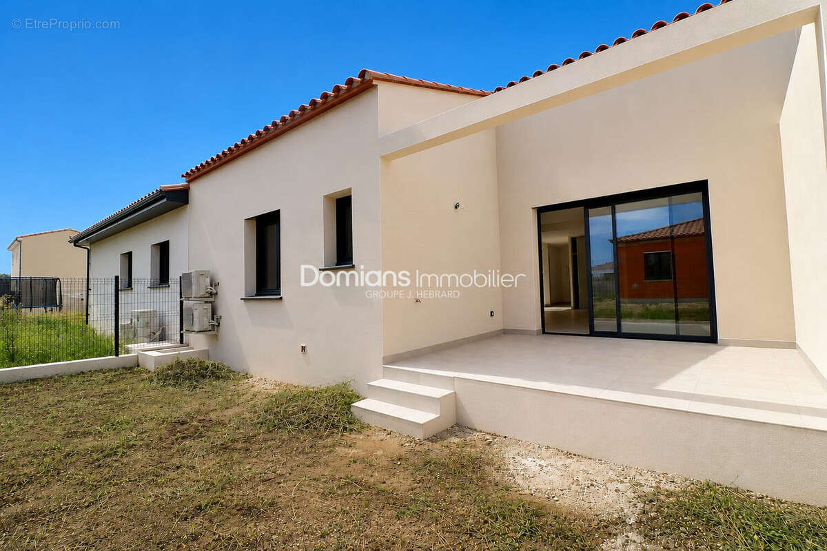Maison 106 m² à Saint-Cyprien  - photo 8