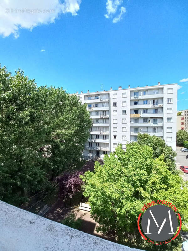 Appartement à LYON-7E