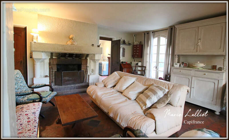 Maison à vendre 6 pièces 137m², LA NEUVILLE SUR ESSONNE (45), Vallée de l'Essonne, 4 chambres, Garage, Terrain de 6700m², Piscin - photo 6