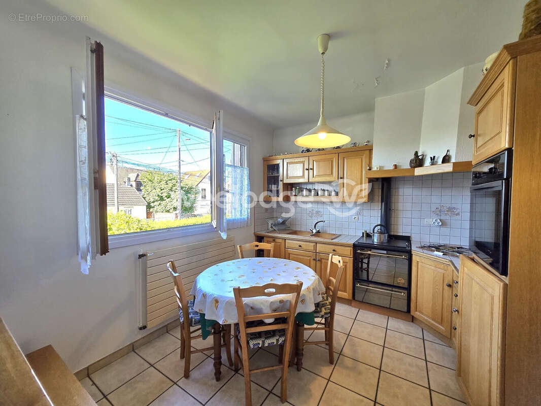 Maison à MITRY-MORY