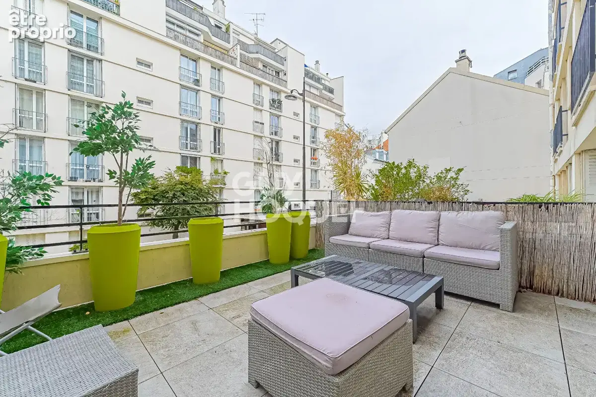 Appartement à PARIS-12E