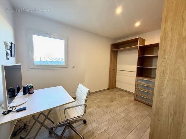 Maison à MOURS-SAINT-EUSEBE